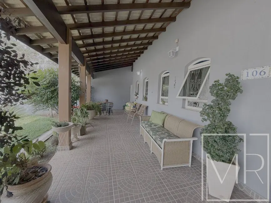 Foto 1 de Casa com 3 quartos à venda, 600m2 em Vila Santista, Atibaia - SP