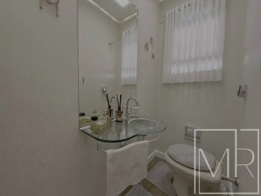 Foto 4 de Casa com 3 quartos à venda, 600m2 em Vila Santista, Atibaia - SP