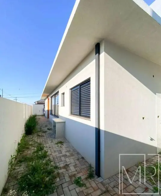 Foto 4 de Casa com 2 quartos à venda, 142m2 em Nova Cerejeira, Atibaia - SP