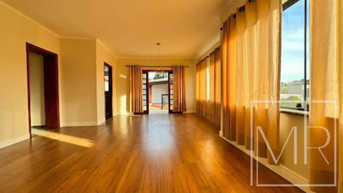 Foto 5 de Casa com 3 quartos à venda e para alugar, 460m2 em Jardim Paulista, Atibaia - SP