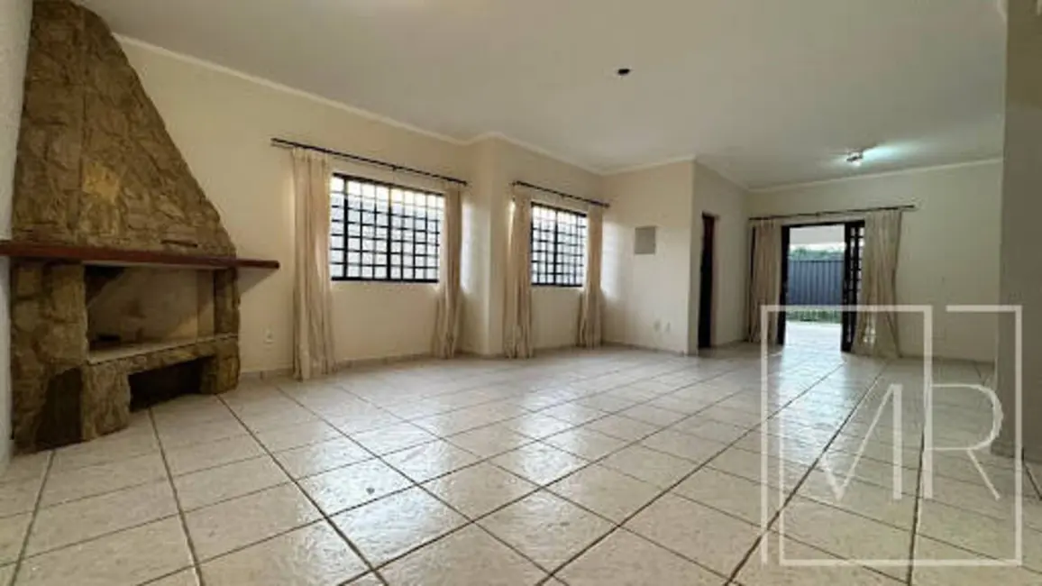 Foto 4 de Casa com 3 quartos à venda e para alugar, 460m2 em Jardim Paulista, Atibaia - SP