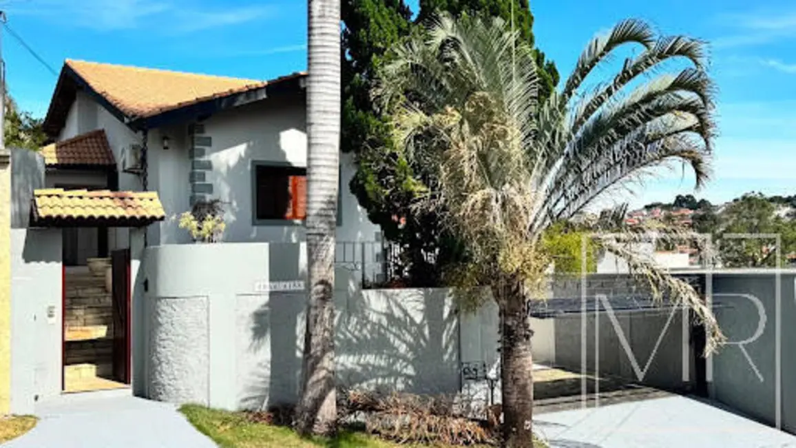Foto 2 de Casa com 3 quartos à venda e para alugar, 460m2 em Jardim Paulista, Atibaia - SP