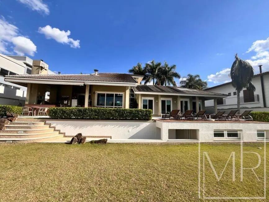 Foto 4 de Casa de Condomínio com 4 quartos à venda, 1200m2 em Condomínio Residencial Shamballa II, Atibaia - SP