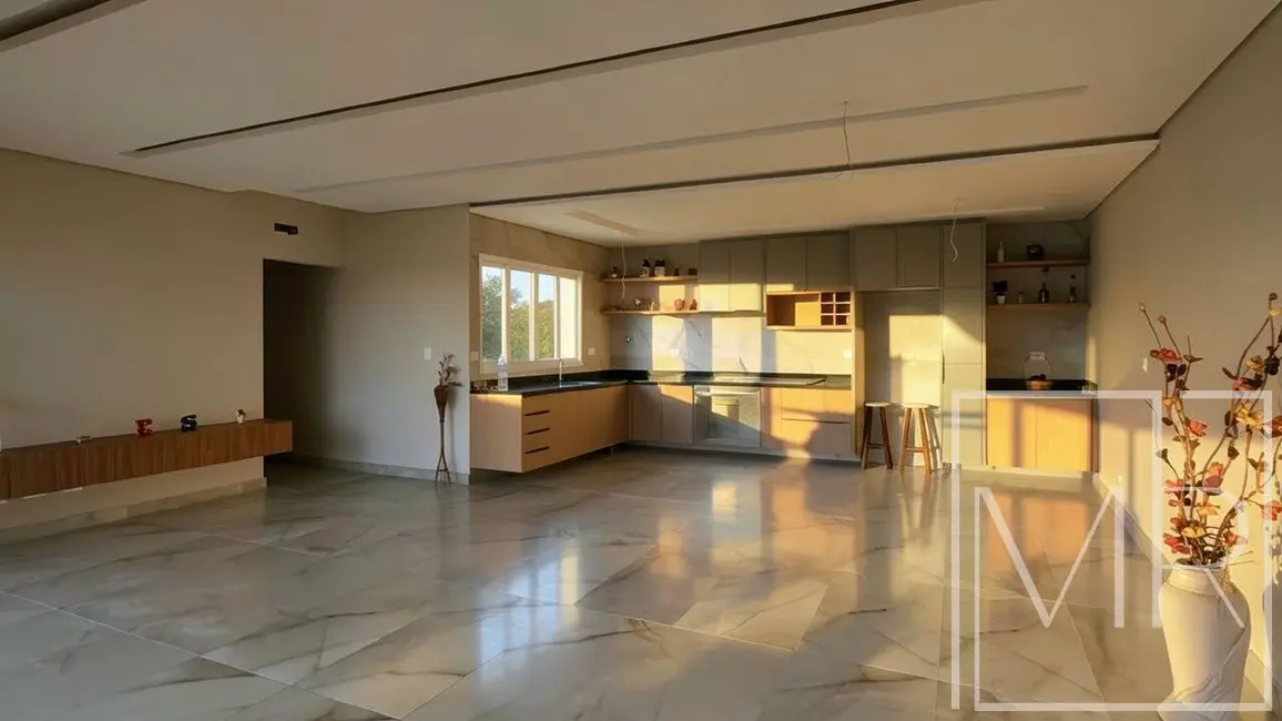 Apartamento com 3 quartos à venda e para alugar, 150m2 em Ubatuba - SP - imagem 2 Foto 2 de Apartamento com 3 quartos à venda e para alugar, 150m2 em Ubatuba - SP