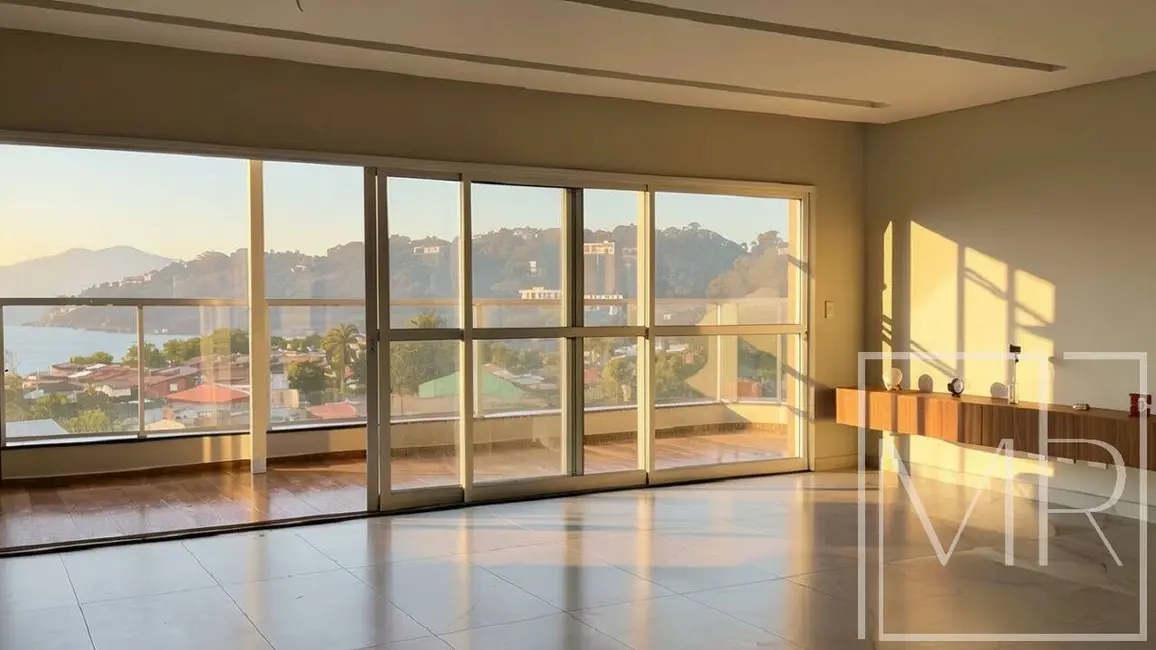 Apartamento com 3 quartos à venda e para alugar, 150m2 em Ubatuba - SP - imagem 4 Foto 4 de Apartamento com 3 quartos à venda e para alugar, 150m2 em Ubatuba - SP