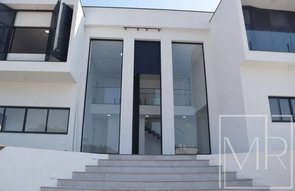 Casa de Condomínio com 3 quartos à venda, 800m2 em Condomínio Residencial Shamballa III, Atibaia - SP - imagem 2 Foto 2 de Casa de Condomínio com 3 quartos à venda, 800m2 em Condomínio Residencial Shamballa III, Atibaia - SP