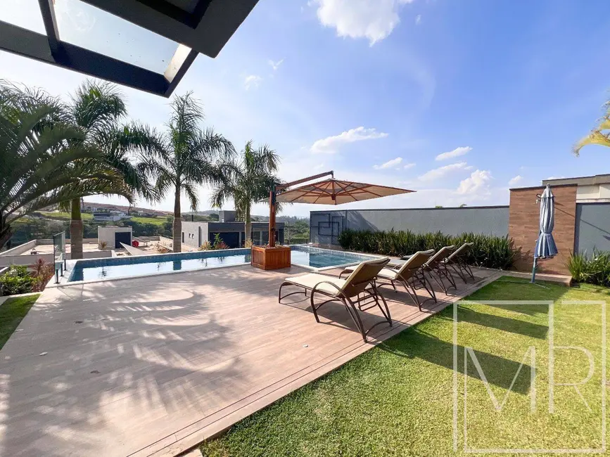 Casa de Condomínio com 3 quartos à venda, 680m2 em Condomínio Residencial Shamballa III, Atibaia - SP - imagem 2 Foto 2 de Casa de Condomínio com 3 quartos à venda, 680m2 em Condomínio Residencial Shamballa III, Atibaia - SP