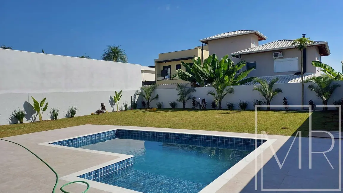 Casa de Condomínio com 3 quartos à venda, 670m2 em Condomínio Residencial Shamballa III, Atibaia - SP - imagem 3 Foto 3 de Casa de Condomínio com 3 quartos à venda, 670m2 em Condomínio Residencial Shamballa III, Atibaia - SP