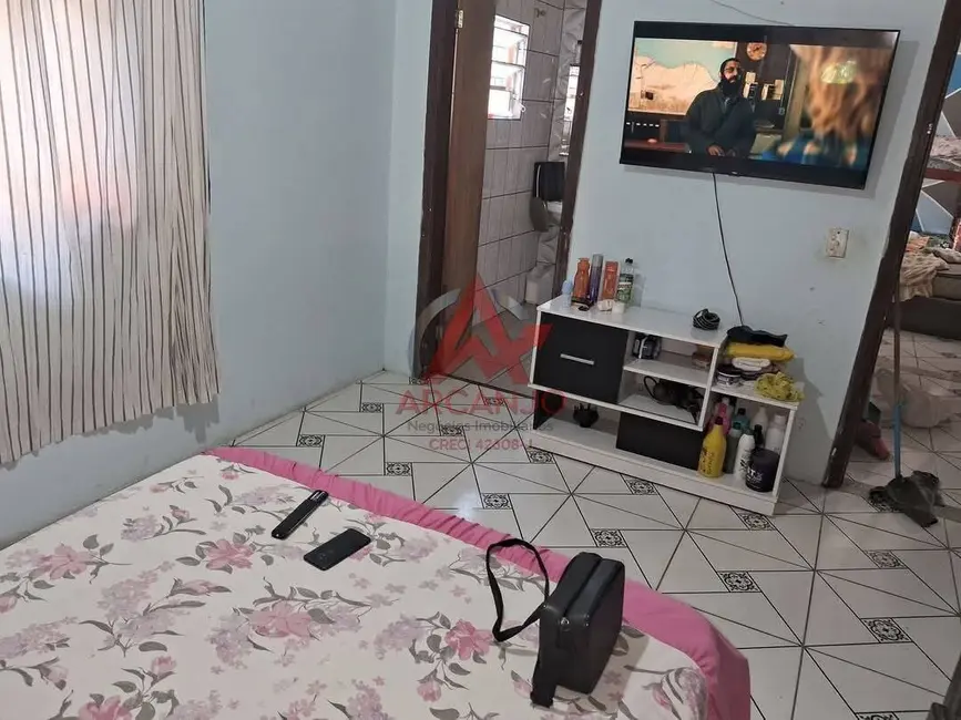 Foto 2 de Casa com 2 quartos à venda em Centro, Ubatuba - SP