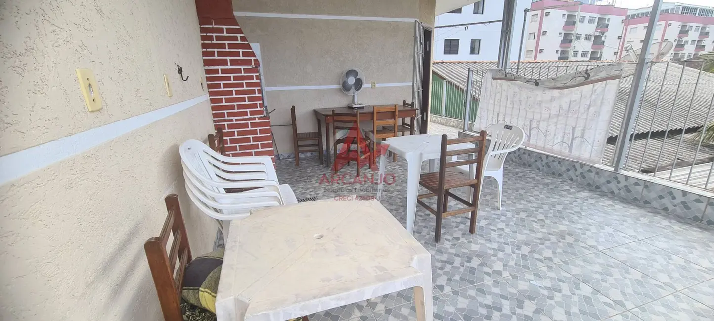 Foto 2 de Casa com 6 quartos à venda, 116m2 em Ubatuba - SP