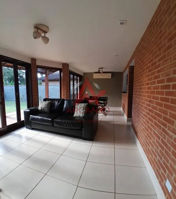 Casa com 5 quartos à venda, 215m2 em Ubatuba - SP - imagem 4 Foto 4 de Casa com 5 quartos à venda, 215m2 em Ubatuba - SP