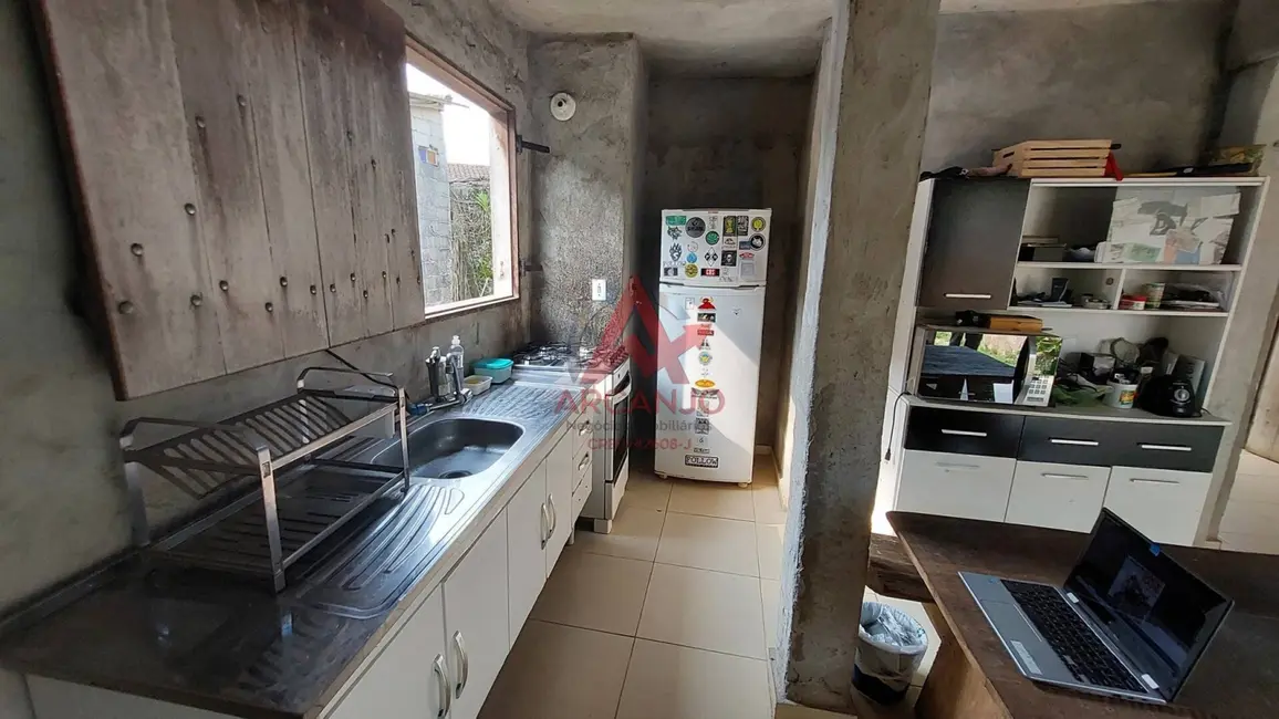 Casa com 1 quarto à venda, 80m2 em Ubatuba - SP - imagem 8 Foto 8 de Casa com 1 quarto à venda, 80m2 em Ubatuba - SP
