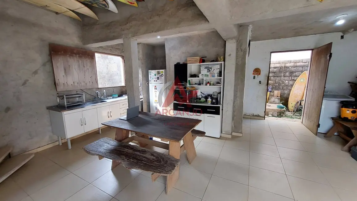 Casa com 1 quarto à venda, 80m2 em Ubatuba - SP - imagem 4 Foto 4 de Casa com 1 quarto à venda, 80m2 em Ubatuba - SP