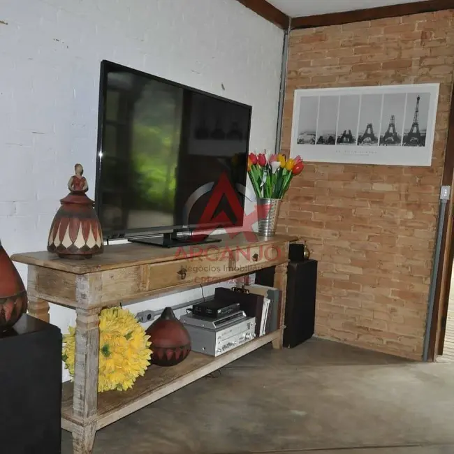 Casa com 3 quartos à venda, 360m2 em Ubatuba - SP - imagem 9 Foto 9 de Casa com 3 quartos à venda, 360m2 em Ubatuba - SP