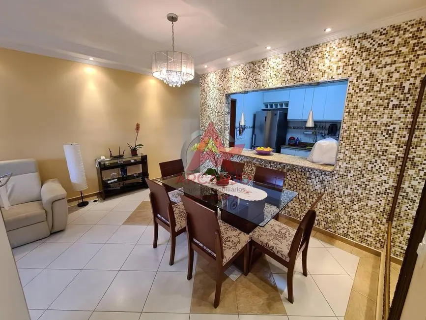 Apartamento com 3 quartos à venda, 96m2 em Ubatuba - SP - imagem 2 Foto 2 de Apartamento com 3 quartos à venda, 96m2 em Ubatuba - SP