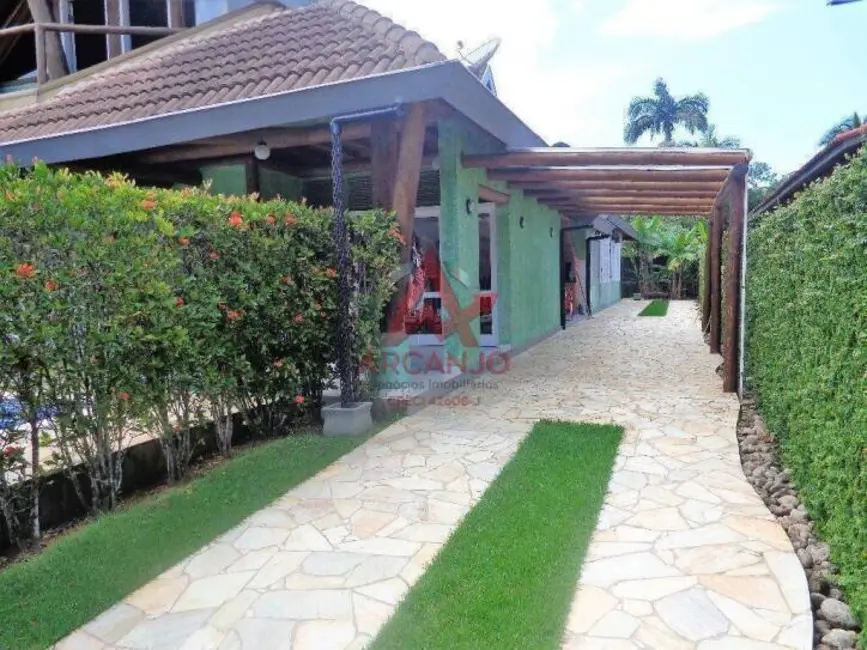 Foto 5 de Casa com 6 quartos à venda, 326m2 em Ubatuba - SP