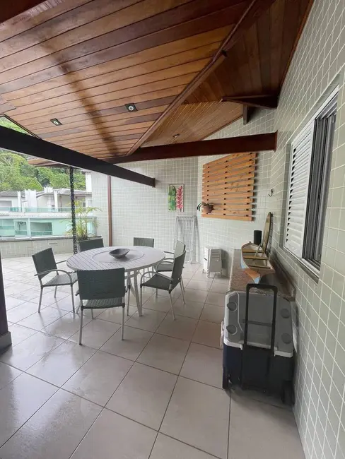 Apartamento com 3 quartos à venda, 203m2 em Ubatuba - SP - imagem 5 Foto 5 de Apartamento com 3 quartos à venda, 203m2 em Ubatuba - SP