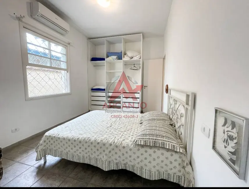 Foto 8 de Casa com 4 quartos à venda, 180m2 em Ubatuba - SP