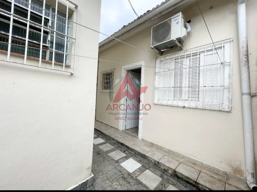 Foto 4 de Casa com 4 quartos à venda, 180m2 em Ubatuba - SP