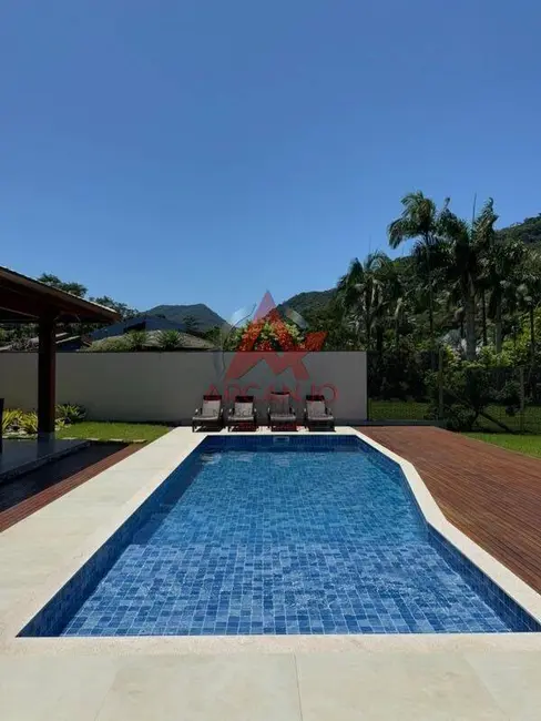 Casa com 6 quartos à venda, 773m2 em Ubatuba - SP - imagem 7 Foto 7 de Casa com 6 quartos à venda, 773m2 em Ubatuba - SP