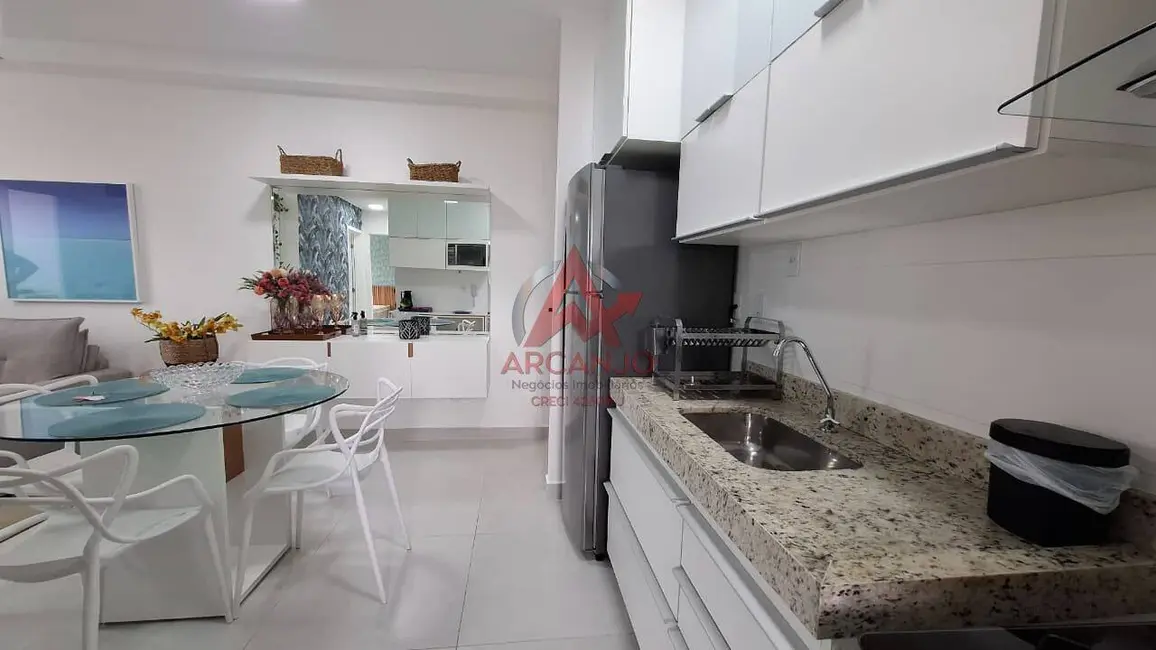 Foto 2 de Apartamento com 2 quartos à venda, 65m2 em Ubatuba - SP