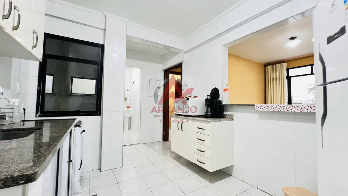 Foto 9 de Apartamento com 3 quartos à venda, 106m2 em Ubatuba - SP