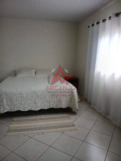 Foto 9 de Casa com 2 quartos à venda, 150m2 em Ubatuba - SP