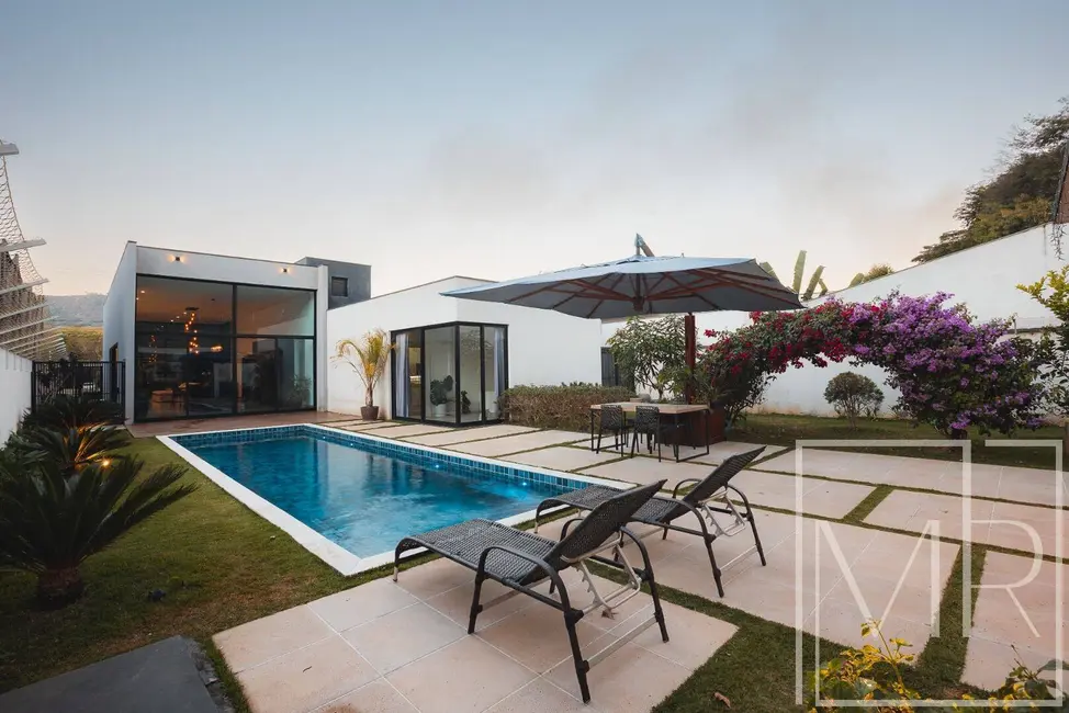 Foto 2 de Casa de Condomínio com 4 quartos à venda, 690m2 em Atibaia - SP