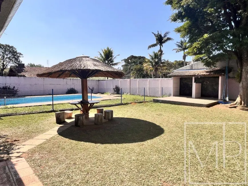 Casa com 3 quartos à venda, 837m2 em Vila Esperia ou Giglio, Atibaia - SP - imagem 5 Foto 5 de Casa com 3 quartos à venda, 837m2 em Vila Esperia ou Giglio, Atibaia - SP