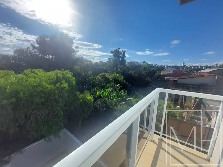 Foto 9 de Casa com 3 quartos à venda, 300m2 em Vila Thais, Atibaia - SP