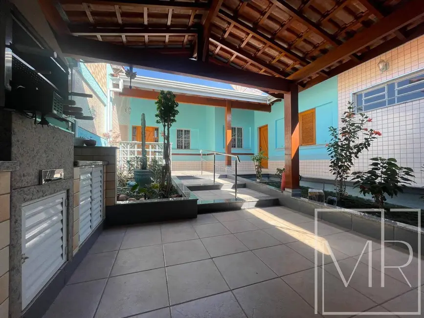 Foto 9 de Casa com 2 quartos à venda, 300m2 em Alvinópolis, Atibaia - SP