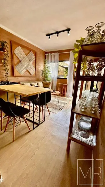 Foto 2 de Casa com 5 quartos à venda, 300m2 em Jardim dos Pinheiros, Atibaia - SP