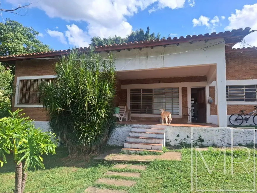Casa com 4 quartos à venda, 637m2 em Vila Santista, Atibaia - SP - imagem 4 Foto 4 de Casa com 4 quartos à venda, 637m2 em Vila Santista, Atibaia - SP