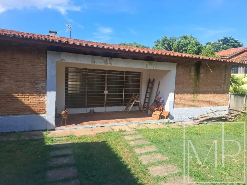 Casa com 4 quartos à venda, 637m2 em Vila Santista, Atibaia - SP - imagem 9 Foto 9 de Casa com 4 quartos à venda, 637m2 em Vila Santista, Atibaia - SP