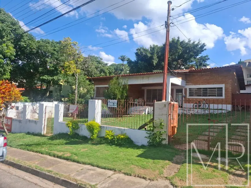 Casa com 4 quartos à venda, 637m2 em Vila Santista, Atibaia - SP - imagem 5 Foto 5 de Casa com 4 quartos à venda, 637m2 em Vila Santista, Atibaia - SP