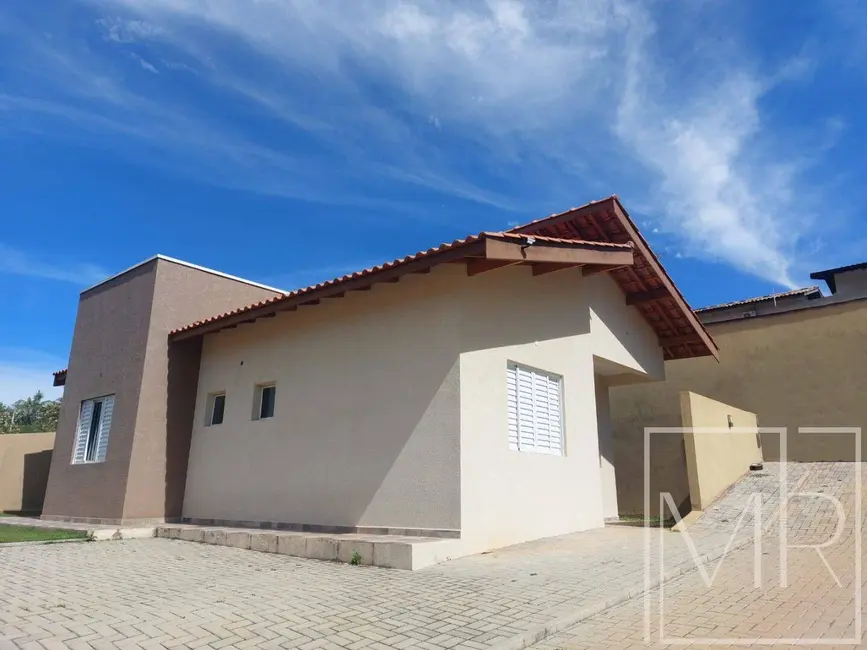 Casa de Condomínio com 2 quartos à venda, 200m2 em Ribeirão dos Porcos, Atibaia - SP - imagem 1 Foto 1 de Casa de Condomínio com 2 quartos à venda, 200m2 em Ribeirão dos Porcos, Atibaia - SP