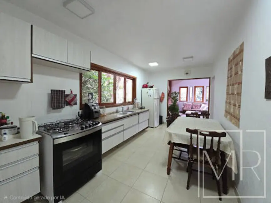 Foto 5 de Casa com 3 quartos à venda, 900m2 em Retiro das Fontes, Atibaia - SP