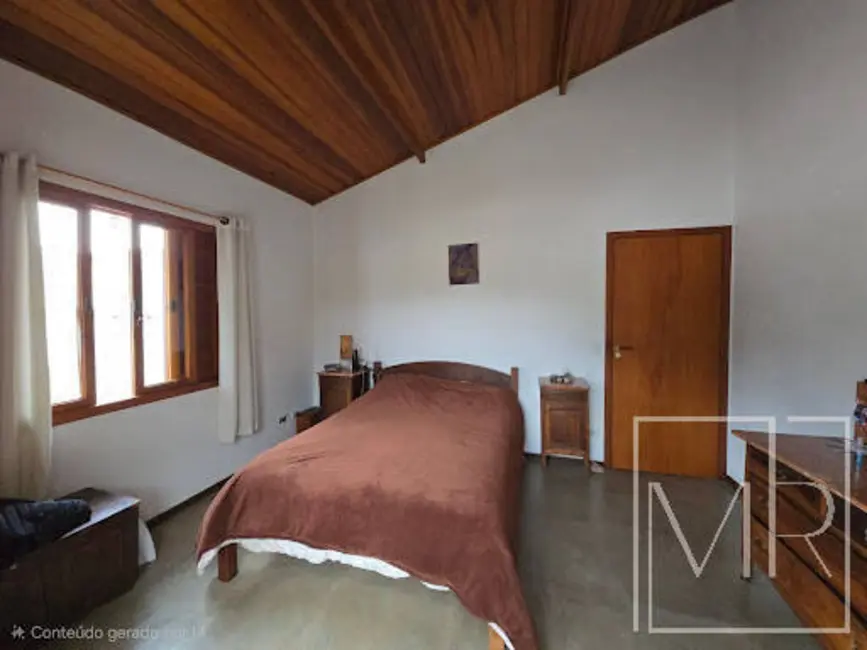 Foto 6 de Casa com 3 quartos à venda, 900m2 em Retiro das Fontes, Atibaia - SP