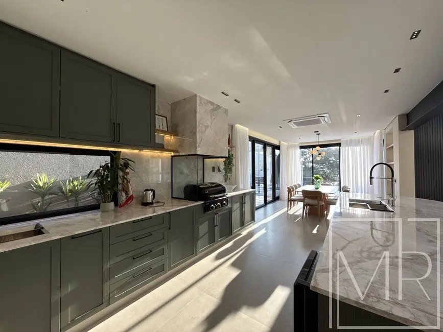 Casa de Condomínio com 5 quartos à venda, 916m2 em Condomínio Porto Atibaia, Atibaia - SP - imagem 9 Foto 9 de Casa de Condomínio com 5 quartos à venda, 916m2 em Condomínio Porto Atibaia, Atibaia - SP
