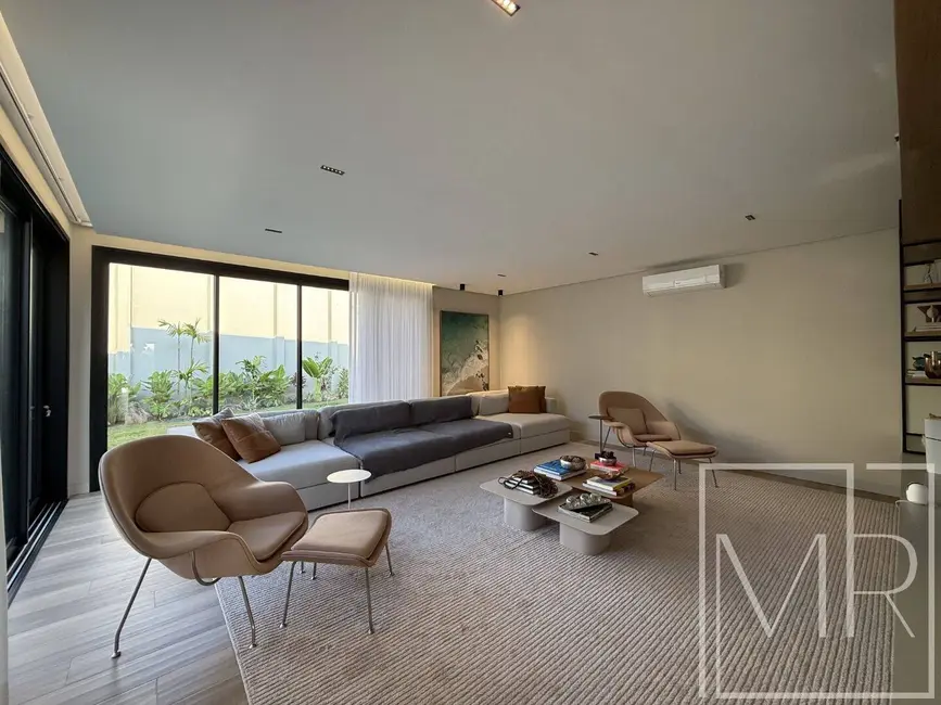 Casa de Condomínio com 5 quartos à venda, 916m2 em Condomínio Porto Atibaia, Atibaia - SP - imagem 7 Foto 7 de Casa de Condomínio com 5 quartos à venda, 916m2 em Condomínio Porto Atibaia, Atibaia - SP