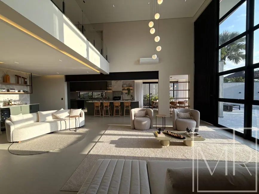 Casa de Condomínio com 5 quartos à venda, 916m2 em Condomínio Porto Atibaia, Atibaia - SP - imagem 5 Foto 5 de Casa de Condomínio com 5 quartos à venda, 916m2 em Condomínio Porto Atibaia, Atibaia - SP