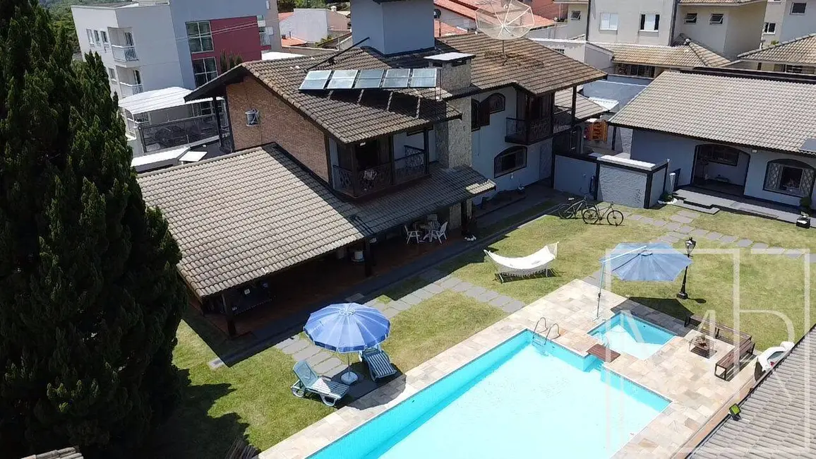 Foto 2 de Casa com 4 quartos à venda, 1500m2 em Vila Esperia ou Giglio, Atibaia - SP
