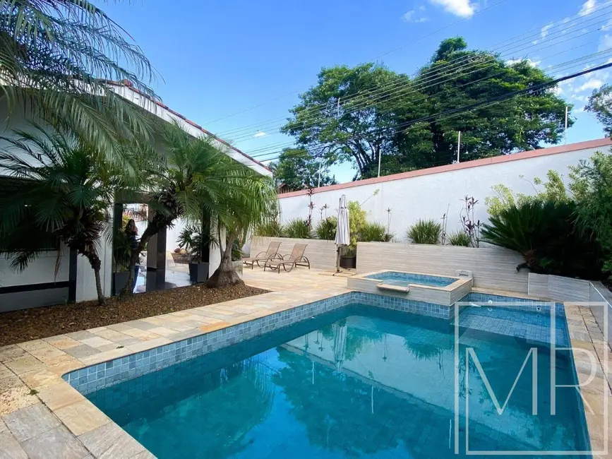 Foto 1 de Casa com 3 quartos à venda, 629m2 em Nova Gardênia, Atibaia - SP