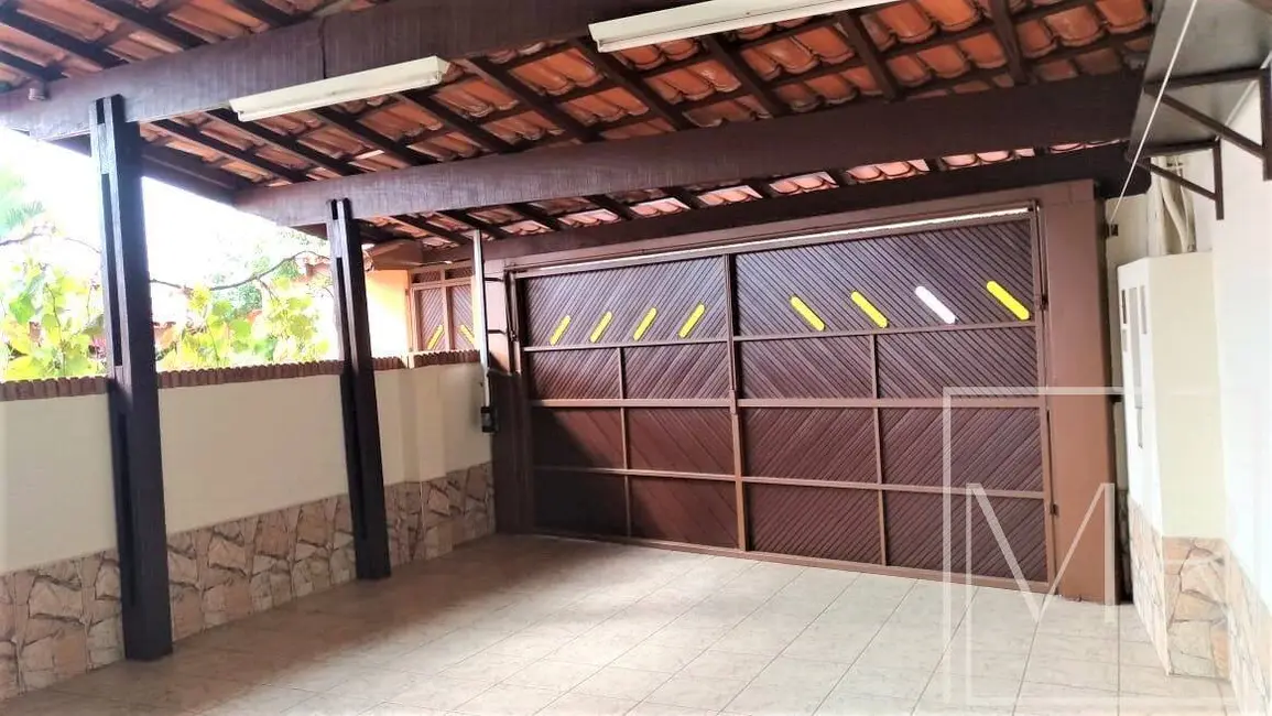 Foto 2 de Casa com 2 quartos à venda, 233m2 em Jardim do Lago, Atibaia - SP
