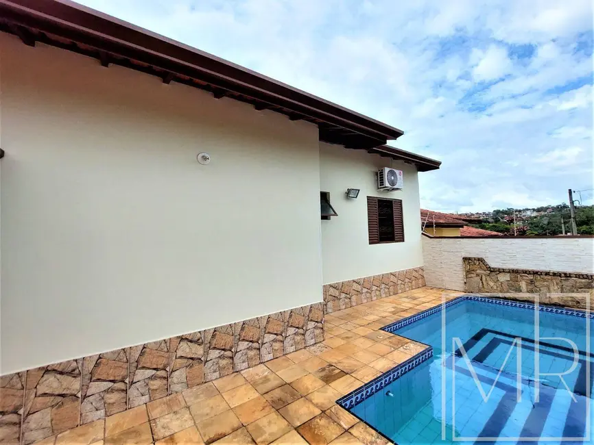 Foto 8 de Casa com 2 quartos à venda, 233m2 em Jardim do Lago, Atibaia - SP