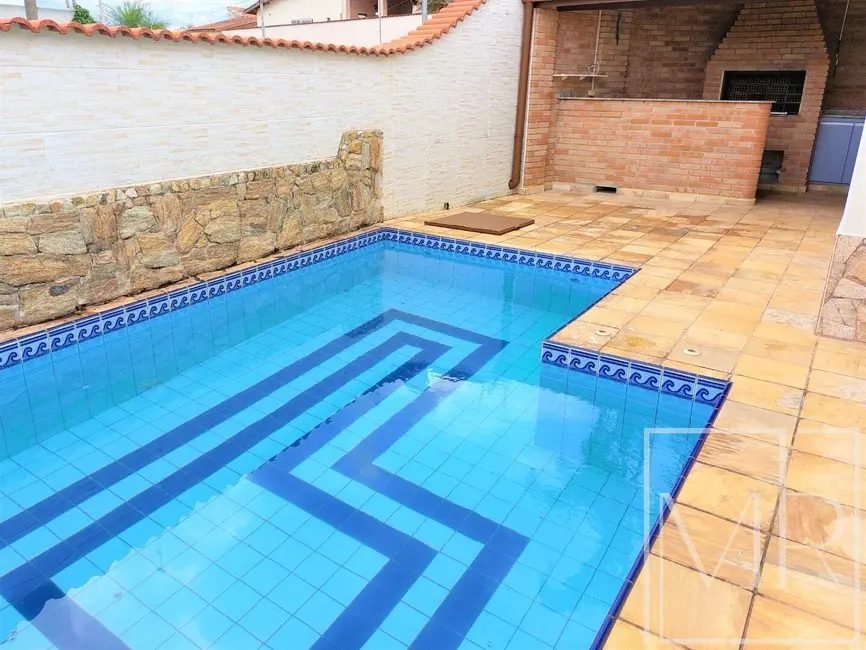 Foto 1 de Casa com 2 quartos à venda, 233m2 em Jardim do Lago, Atibaia - SP