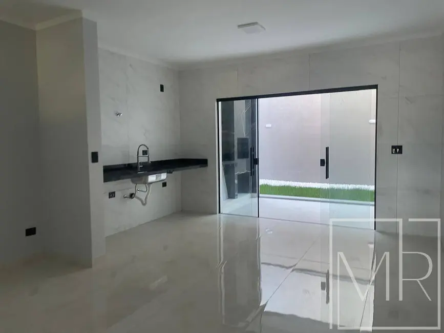 Foto 2 de Casa com 3 quartos à venda, 200m2 em Jardim Maristela, Atibaia - SP