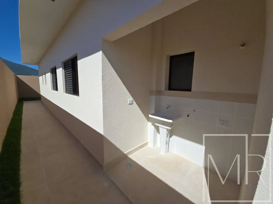 Casa com 3 quartos à venda, 180m2 em Nova Gardênia, Atibaia - SP - imagem 2 Foto 2 de Casa com 3 quartos à venda, 180m2 em Nova Gardênia, Atibaia - SP