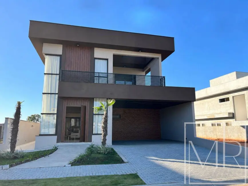 Casa de Condomínio com 4 quartos à venda, 376m2 em Vila Santista, Atibaia - SP - imagem 3 Foto 3 de Casa de Condomínio com 4 quartos à venda, 376m2 em Vila Santista, Atibaia - SP
