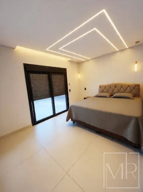 Casa com 3 quartos à venda, 360m2 em Vila Santista, Atibaia - SP - imagem 7 Foto 7 de Casa com 3 quartos à venda, 360m2 em Vila Santista, Atibaia - SP